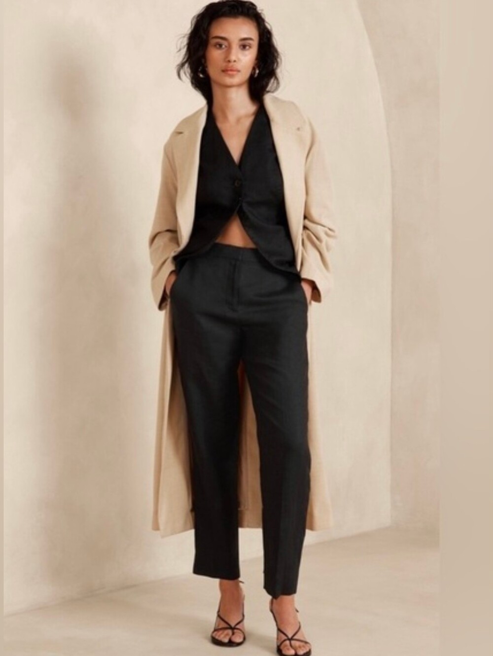 NWT Banana Republic Black Tapered Ankle Pants - Slim Fit Linen Blend Size S